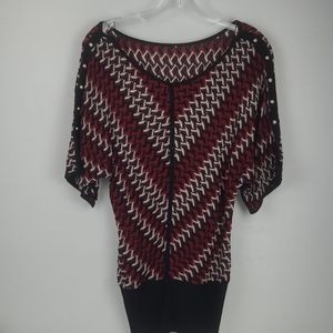 WHITE HOUSE BLACK MARKET KNITTED BLOUSE LONG LINE DETAIL ON FRONT BUTTON SIZE S